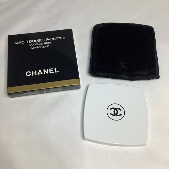 CHANEL Double Facettes Mirror - Picture 1 of 5